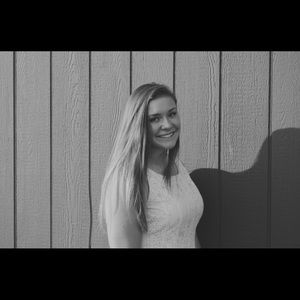 Meet your Posher, Kelli